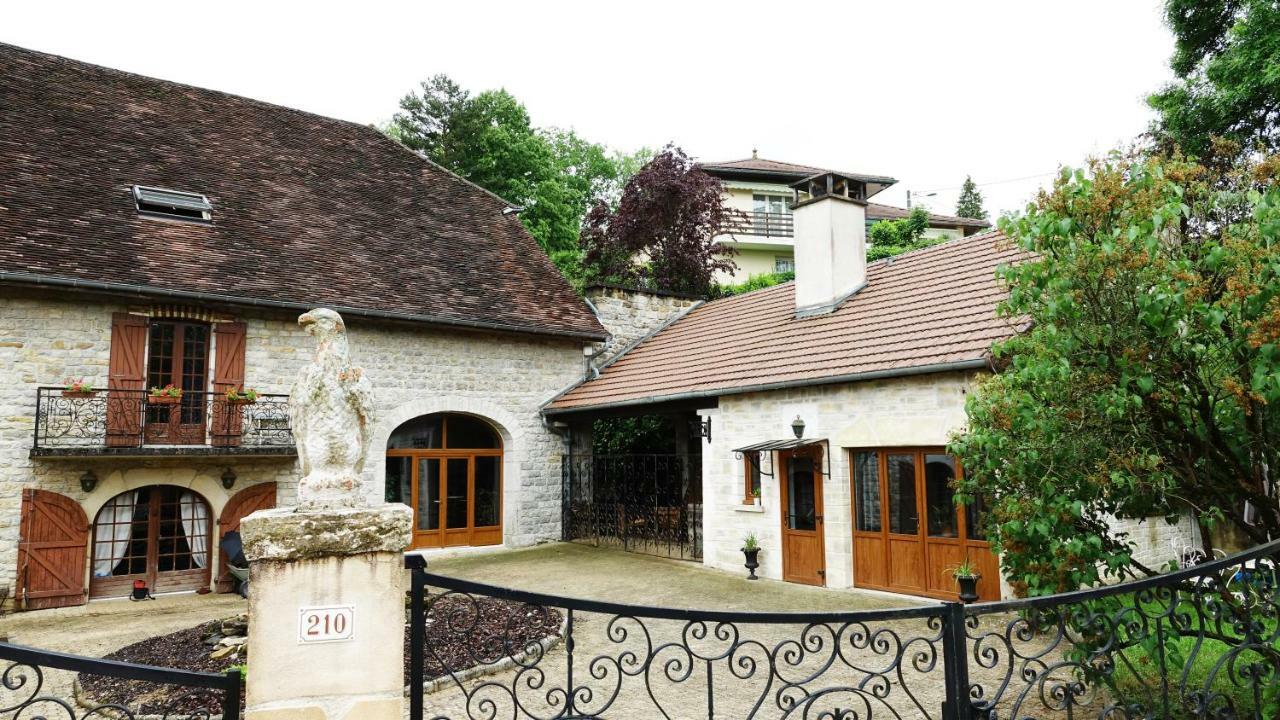 Апартаменты Le Vieux Pressoir Saint-Germain-les-Arlay Экстерьер фото